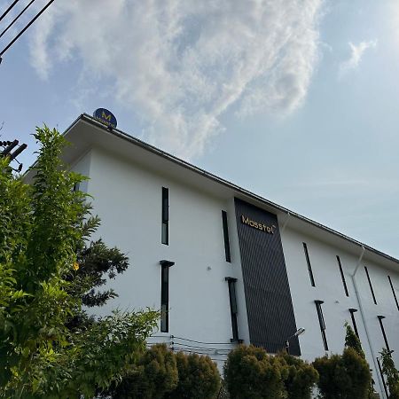 Mosstel Hotel Phitsanulok Eksteriør billede