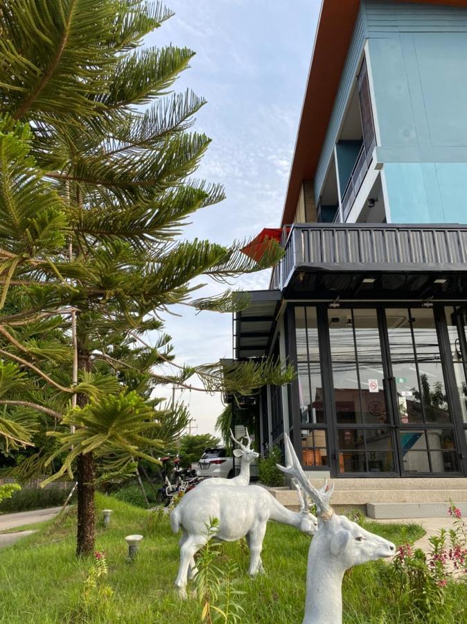 Mosstel Hotel Phitsanulok Eksteriør billede