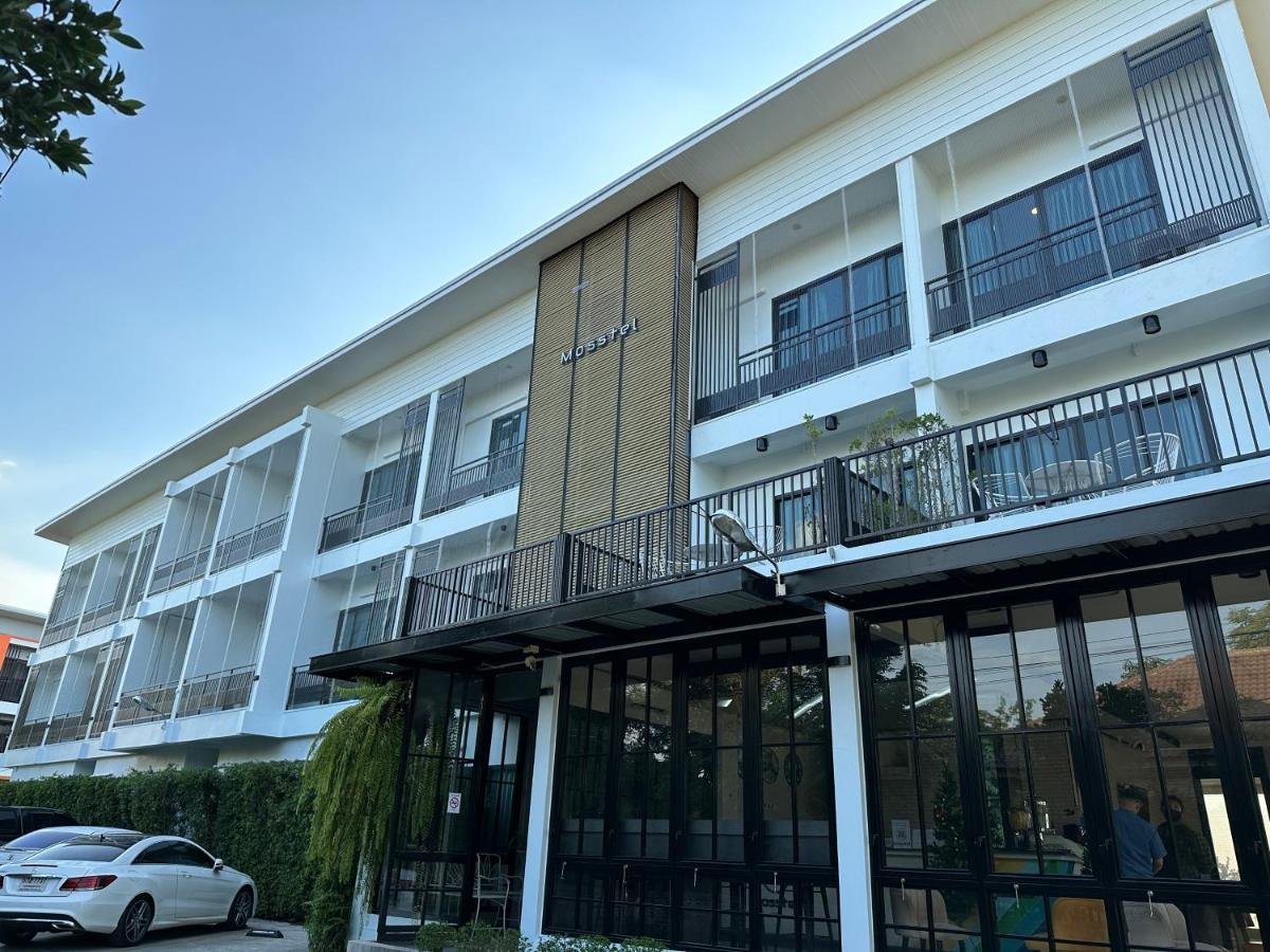 Mosstel Hotel Phitsanulok Eksteriør billede
