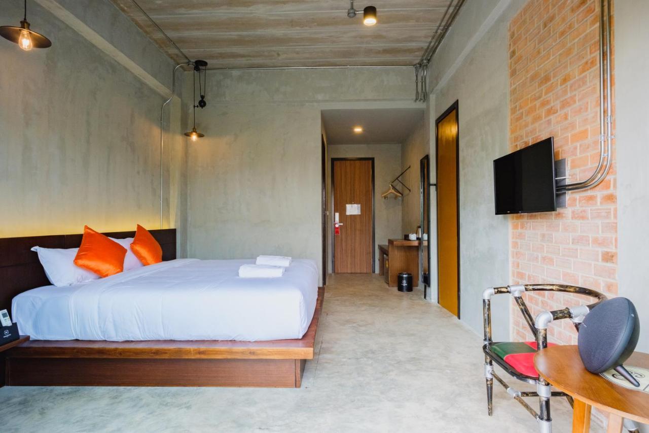 Mosstel Hotel Phitsanulok Eksteriør billede